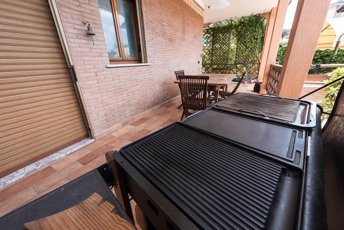 Villa Iara Cerveteri Buitenkant foto